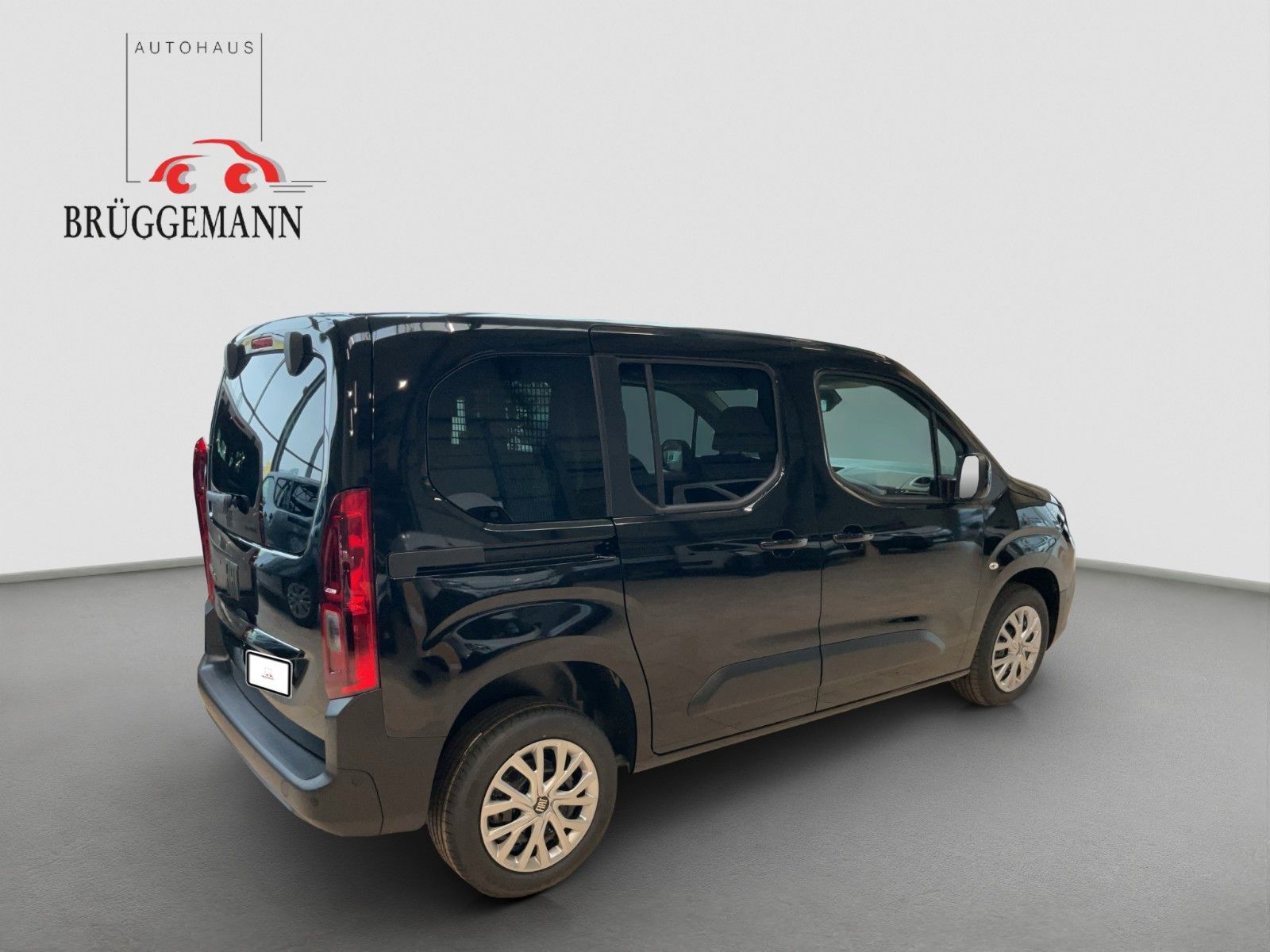 Fahrzeugabbildung Fiat Doblo Kombi L1 1.5 Diesel 96 kW