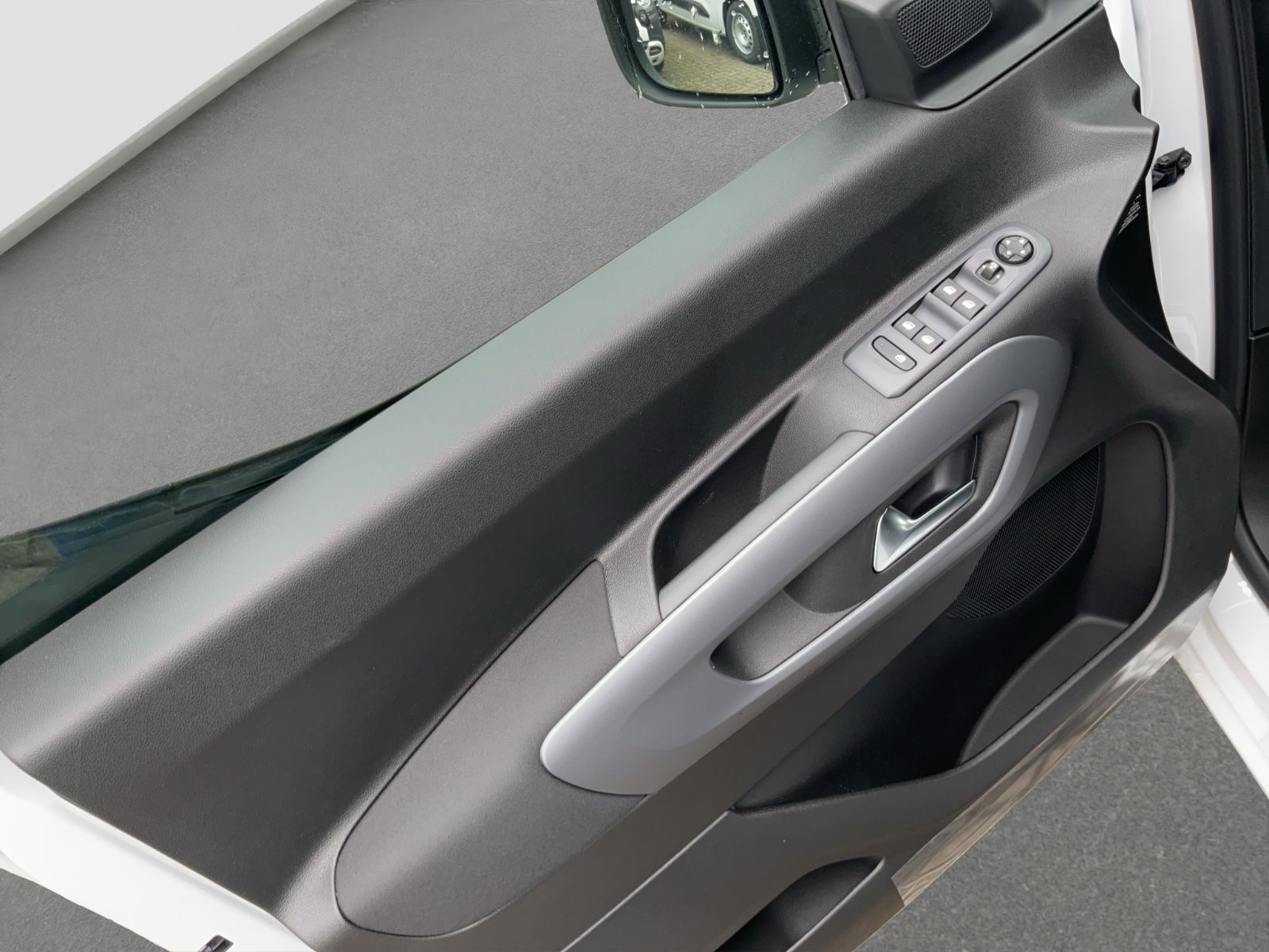 Fahrzeugabbildung Fiat Doblo Kombi L1 1.5 Diesel 75 kW