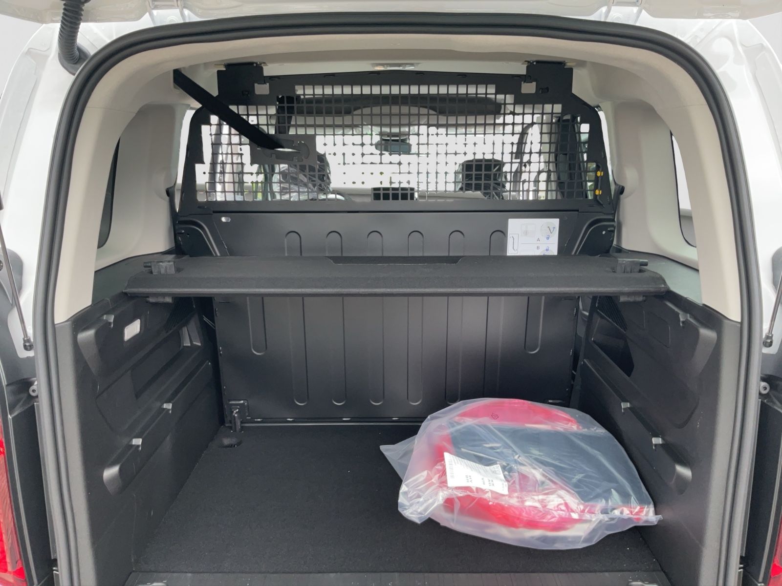 Fahrzeugabbildung Fiat Doblo Kombi L1 1.5 Diesel 75 kW