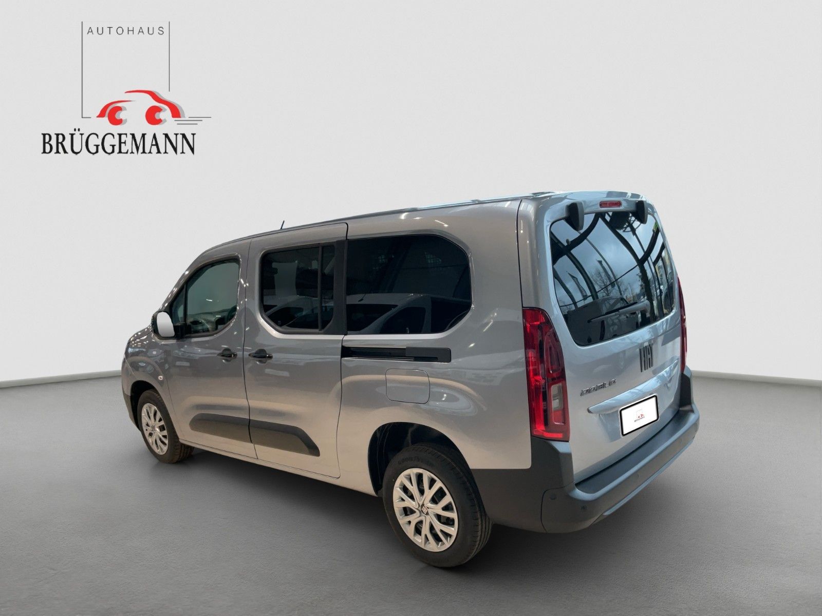 Fahrzeugabbildung Fiat Doblo Kombi L2 Navi Klima Kamera