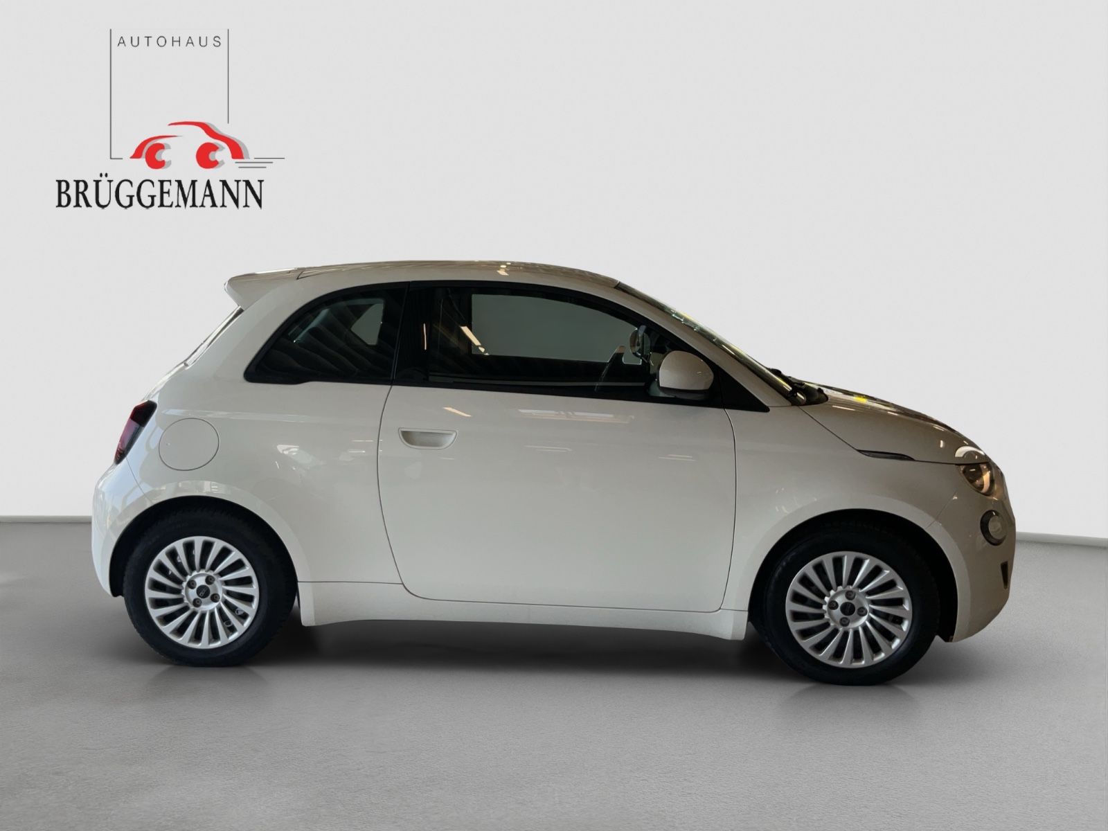 Fahrzeugabbildung Fiat 500e