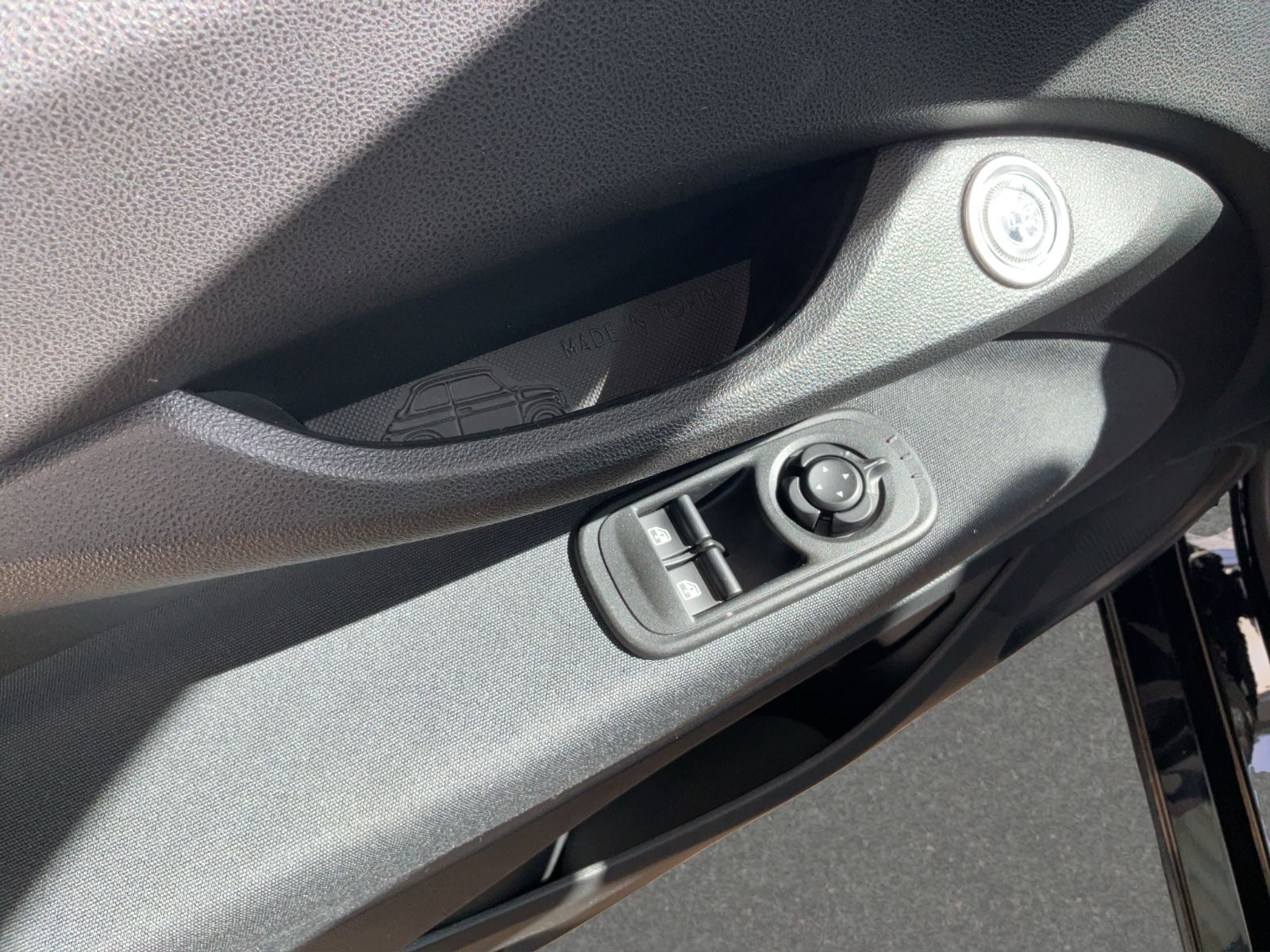 Fahrzeugabbildung Fiat 500e Icon 23,8 kWh