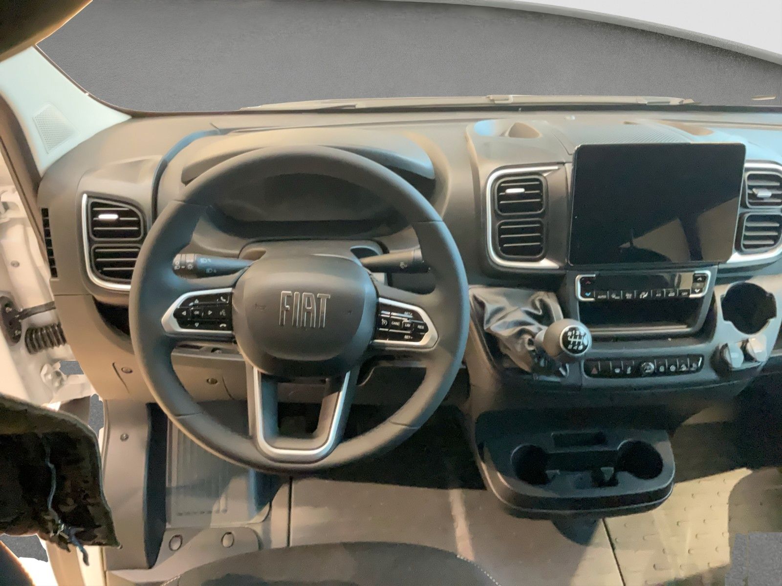 Fahrzeugabbildung Fiat Ducato L4H2 140MJ Multicab Kamera Klima