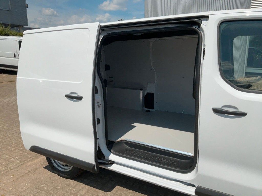 Fahrzeugabbildung Fiat Scudo KAWA 150 MT6 Navi Kamera Tempomat