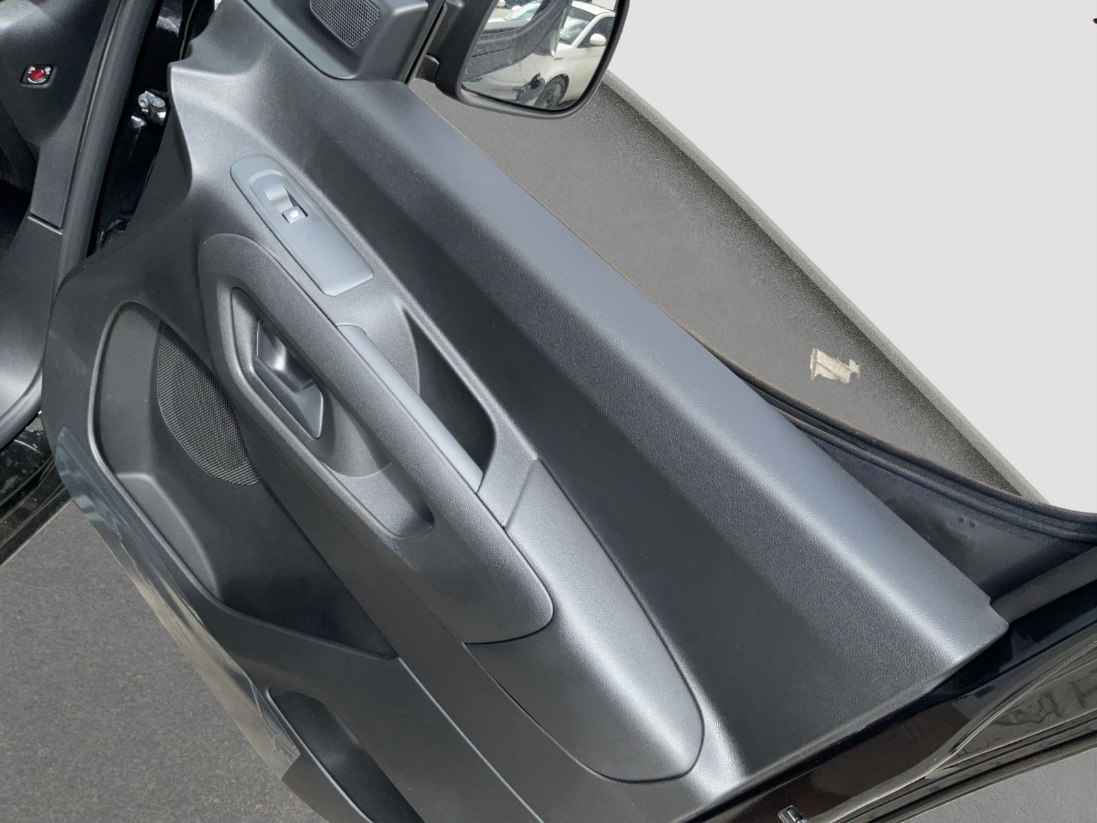 Fahrzeugabbildung Fiat Doblo XL Heavy KAWA 1.5 Diesel 75 kW MT6