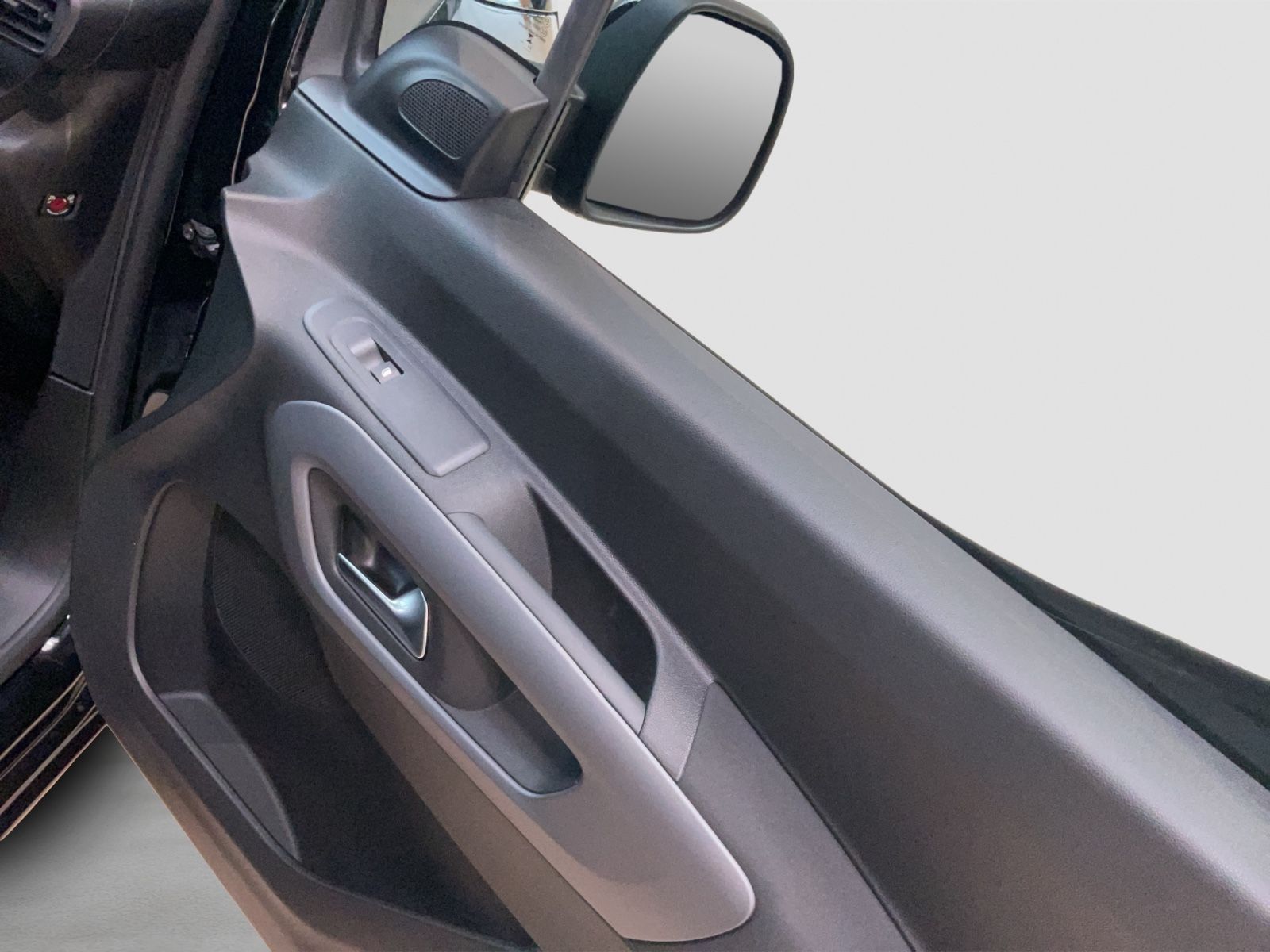 Fahrzeugabbildung Fiat Doblo Kombi L1 1.5 Diesel 96 kW N1 Manuell