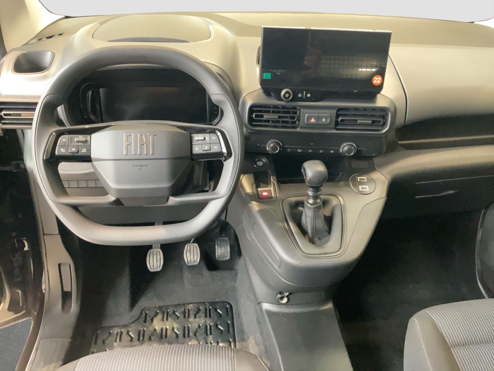 Fahrzeugabbildung Fiat Doblo Kombi L1 1.5 Diesel 96 kW N1 Manuell