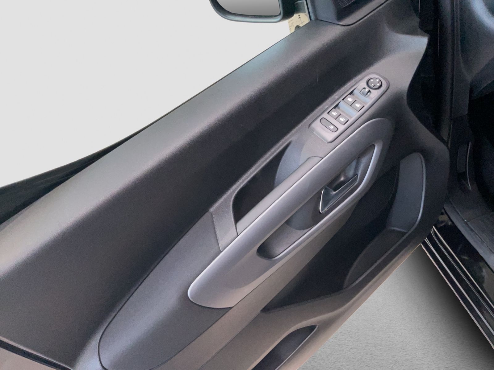 Fahrzeugabbildung Fiat Doblo Kombi L1 1.5 Diesel 96 kW N1 Manuell