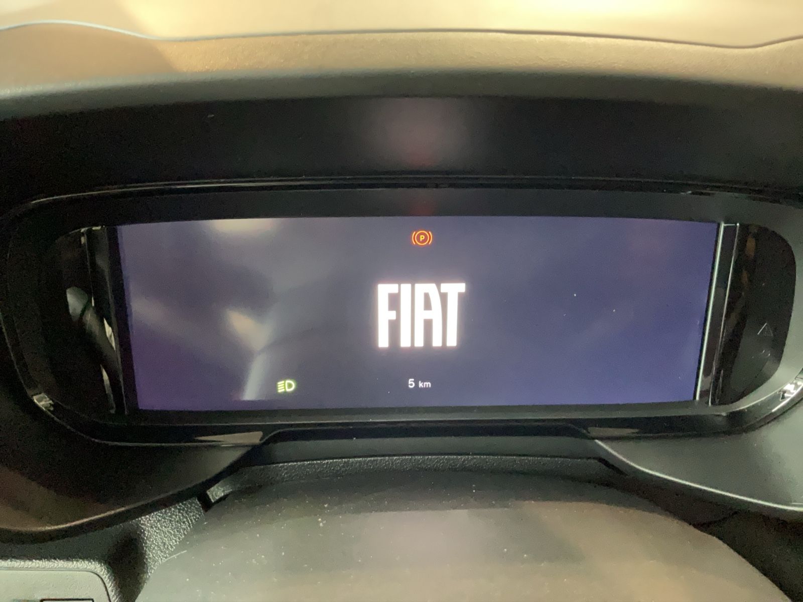 Fahrzeugabbildung Fiat Doblo Kombi L1 1.5 Diesel 96 kW N1 Manuell