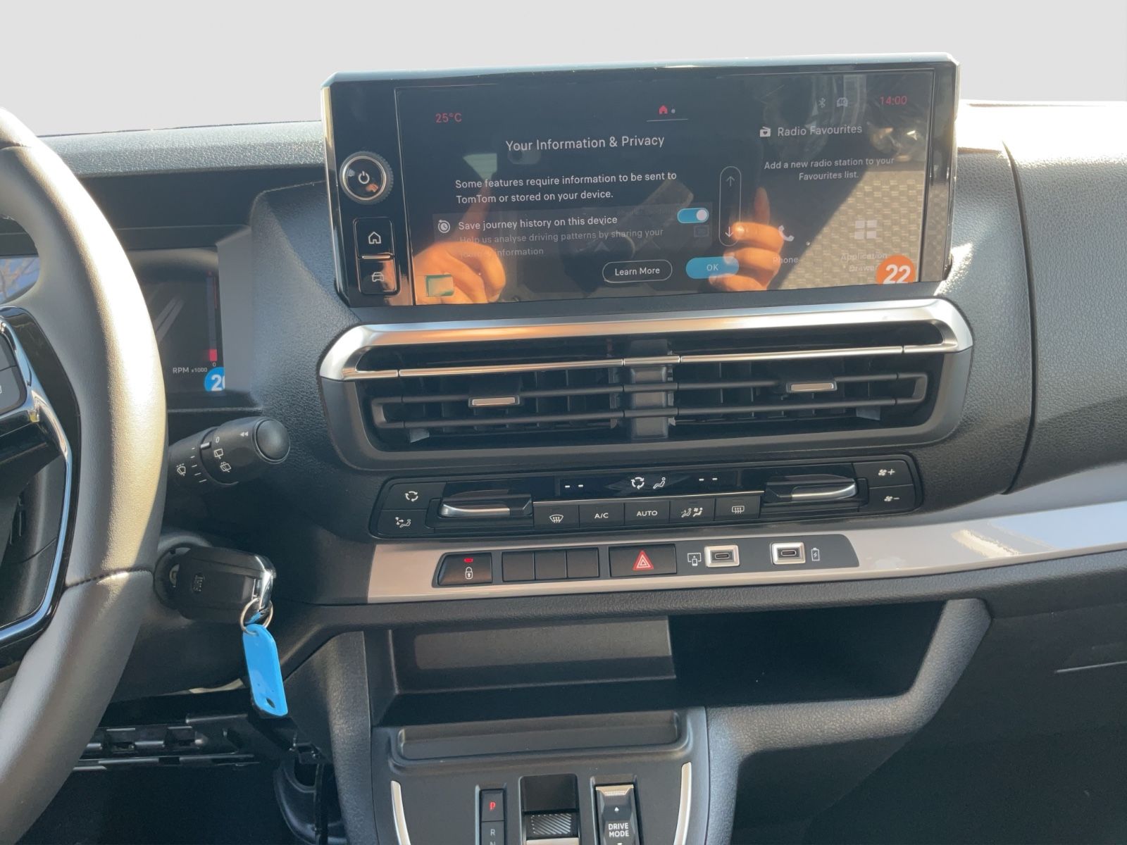 Fahrzeugabbildung Fiat Ulysse L3 2.2  180 PS AT8