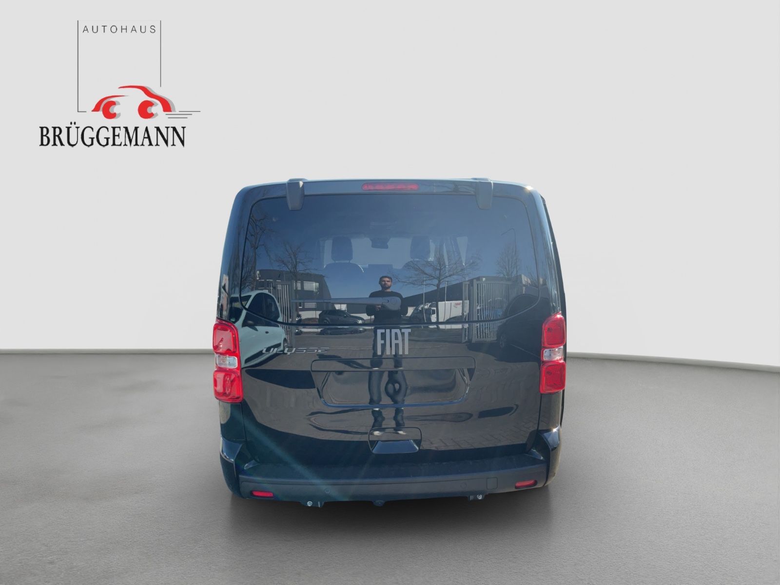 Fahrzeugabbildung Fiat Ulysse L3 2.2  180 PS AT8