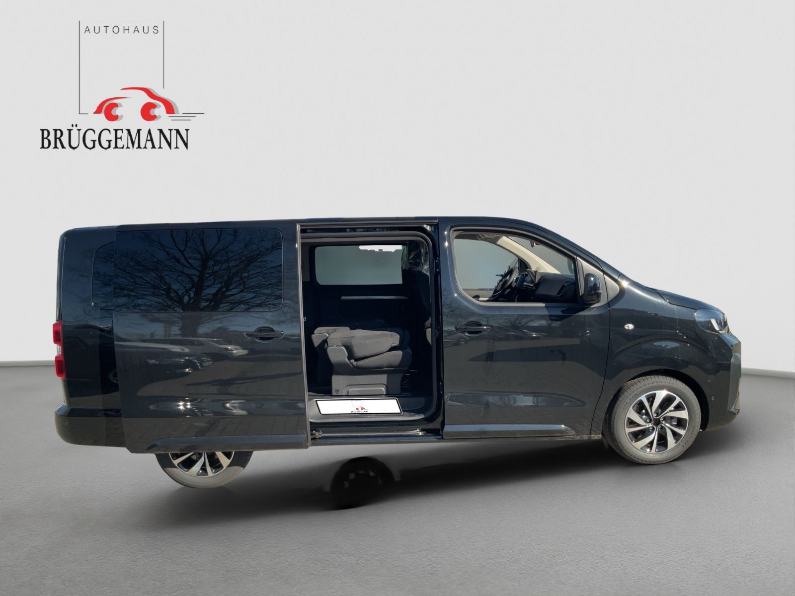 Fahrzeugabbildung Fiat Ulysse L3 2.2  180 PS AT8