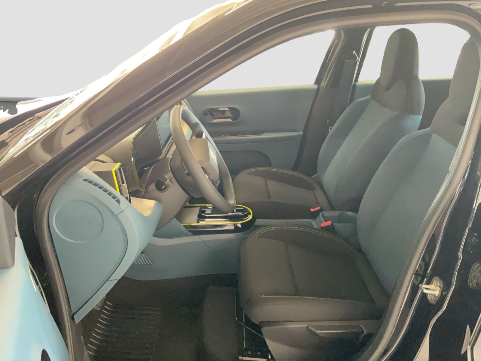 Fahrzeugabbildung Fiat Grande Panda 1.2 Hybrid eDCT Icon