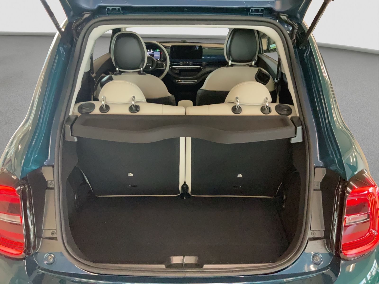 Fahrzeugabbildung Fiat 500e La Prima