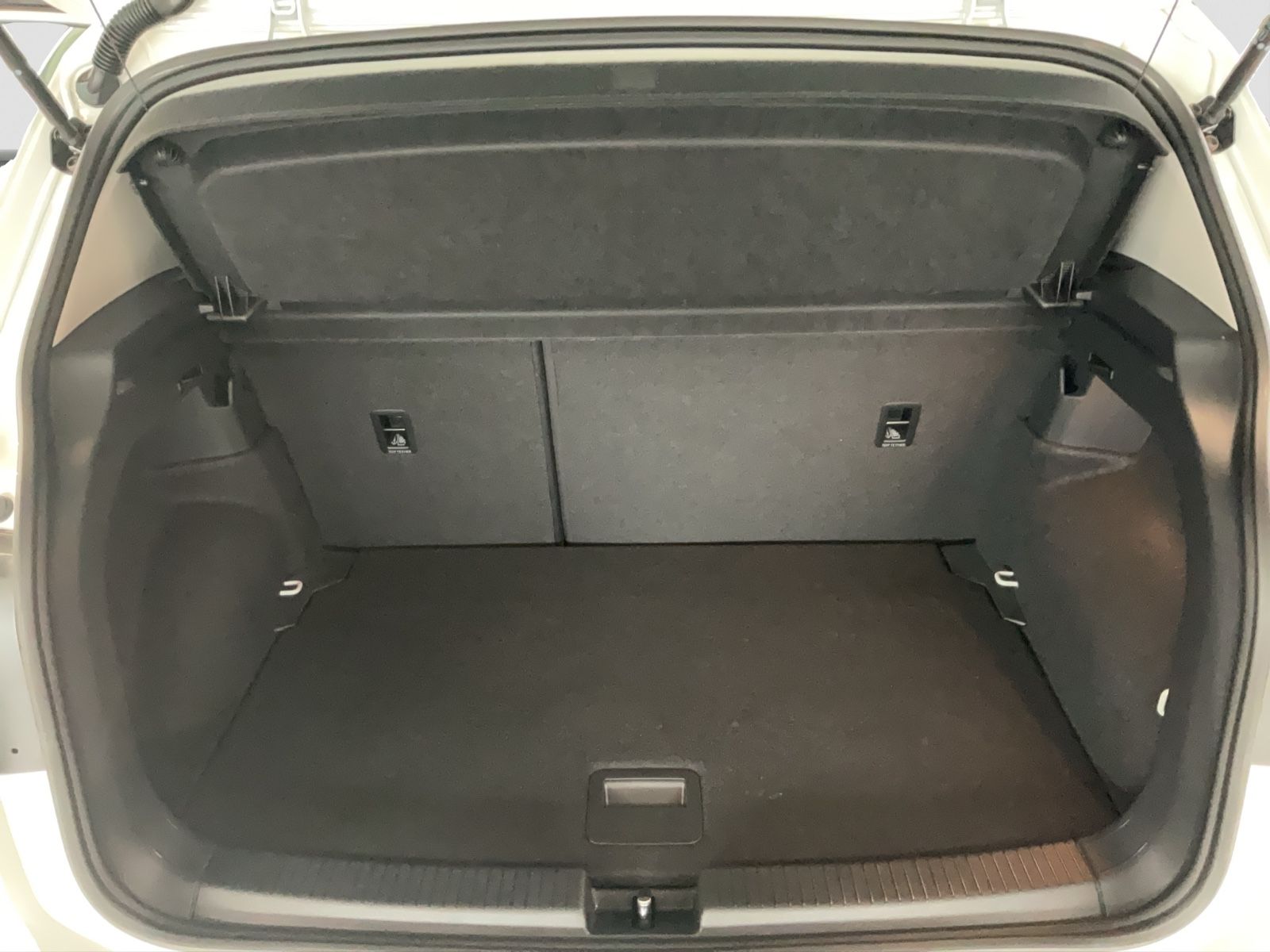 Fahrzeugabbildung Volkswagen T-Cross Style