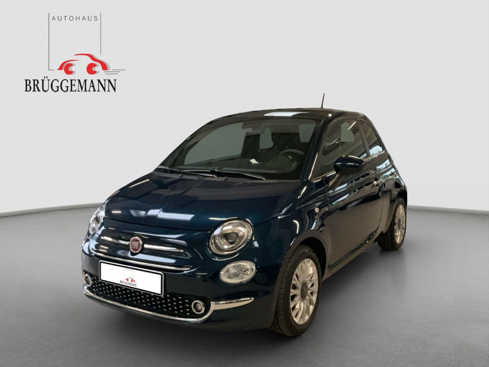 Fiat 500 Dolcevita, Panoramadach, Alufelge, PDC, Navi