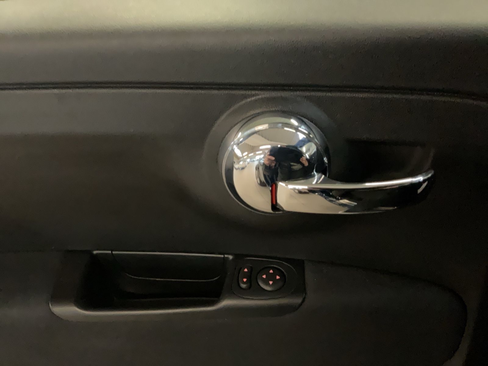 Fahrzeugabbildung Fiat 500 Dolcevita, Panoramadach, Alufelge, PDC, Navi