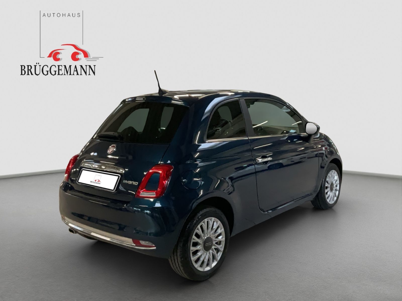 Fahrzeugabbildung Fiat 500 Dolcevita, Panoramadach, Alufelge, PDC, Navi