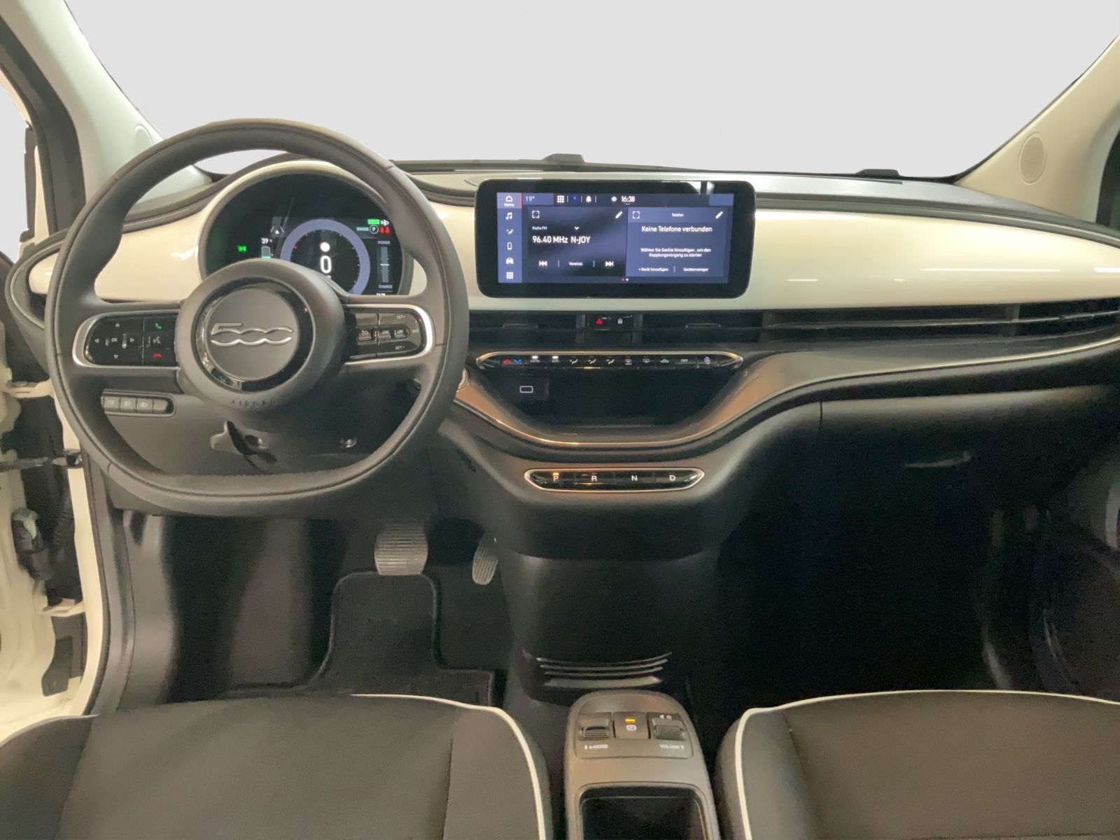 Fahrzeugabbildung Fiat 500e 42 kWh