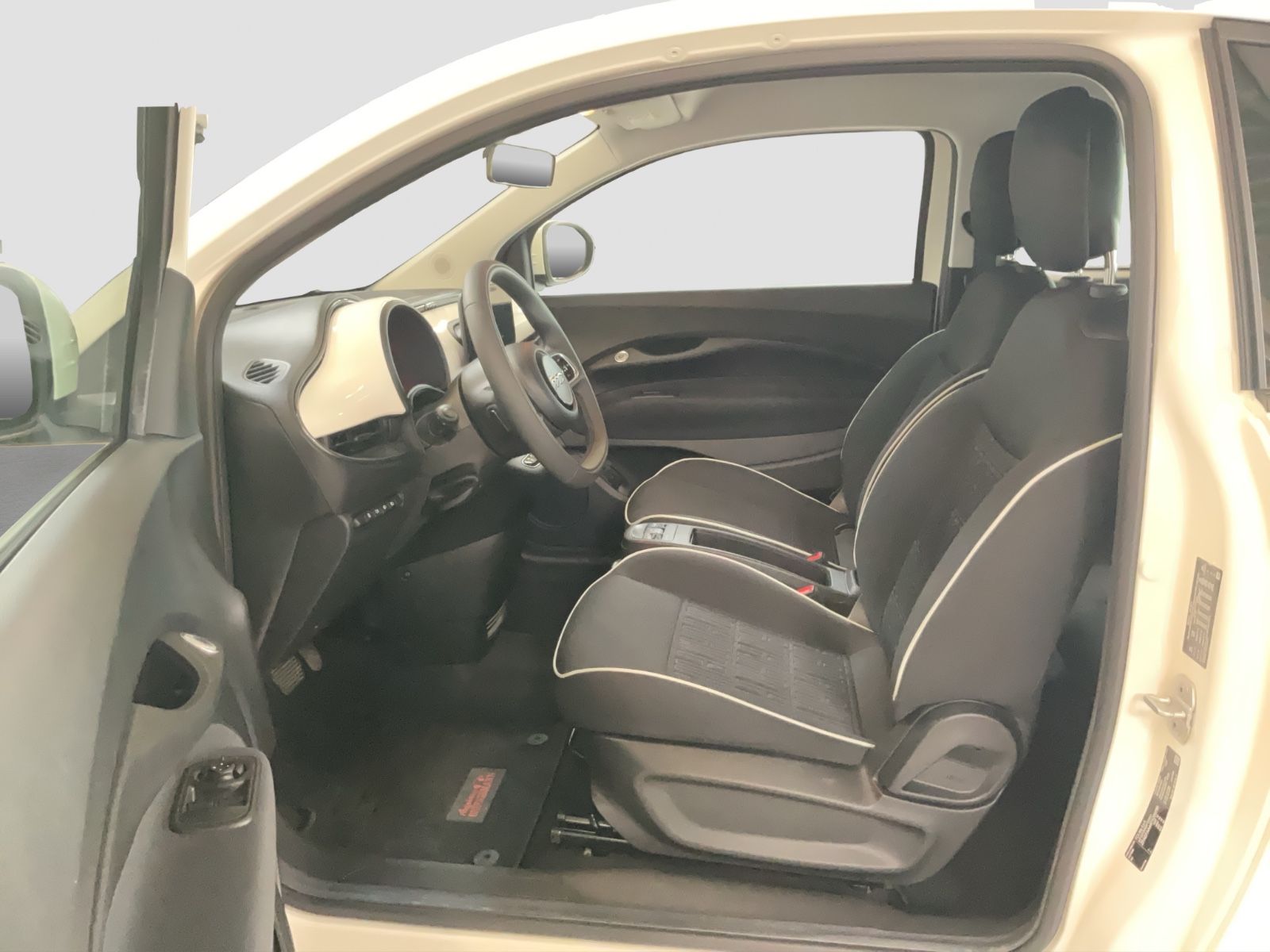 Fahrzeugabbildung Fiat 500e 42 kWh