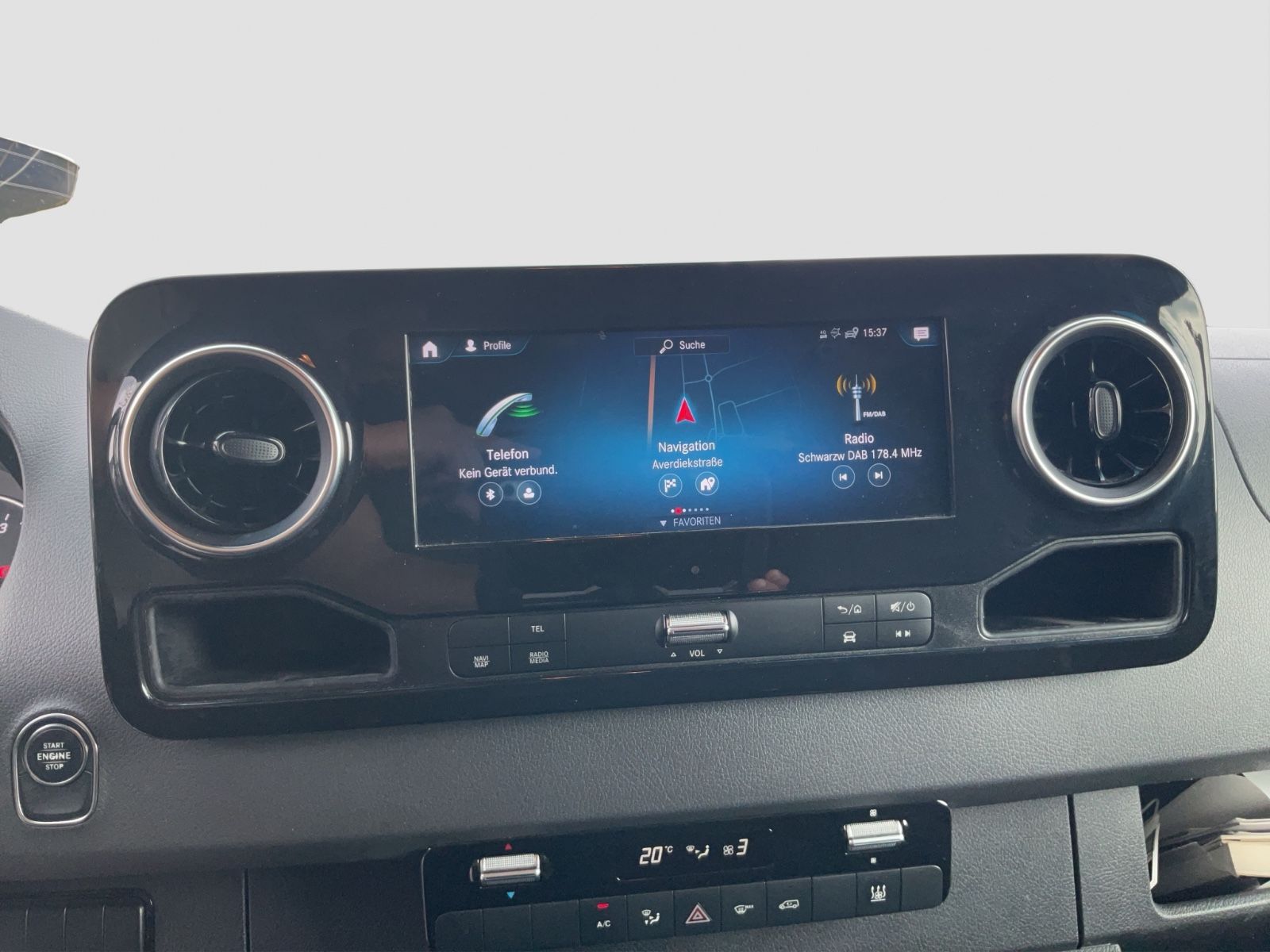 Fahrzeugabbildung Mercedes-Benz Sprinter III Pritsche RWD/AWD 316 CDI RW