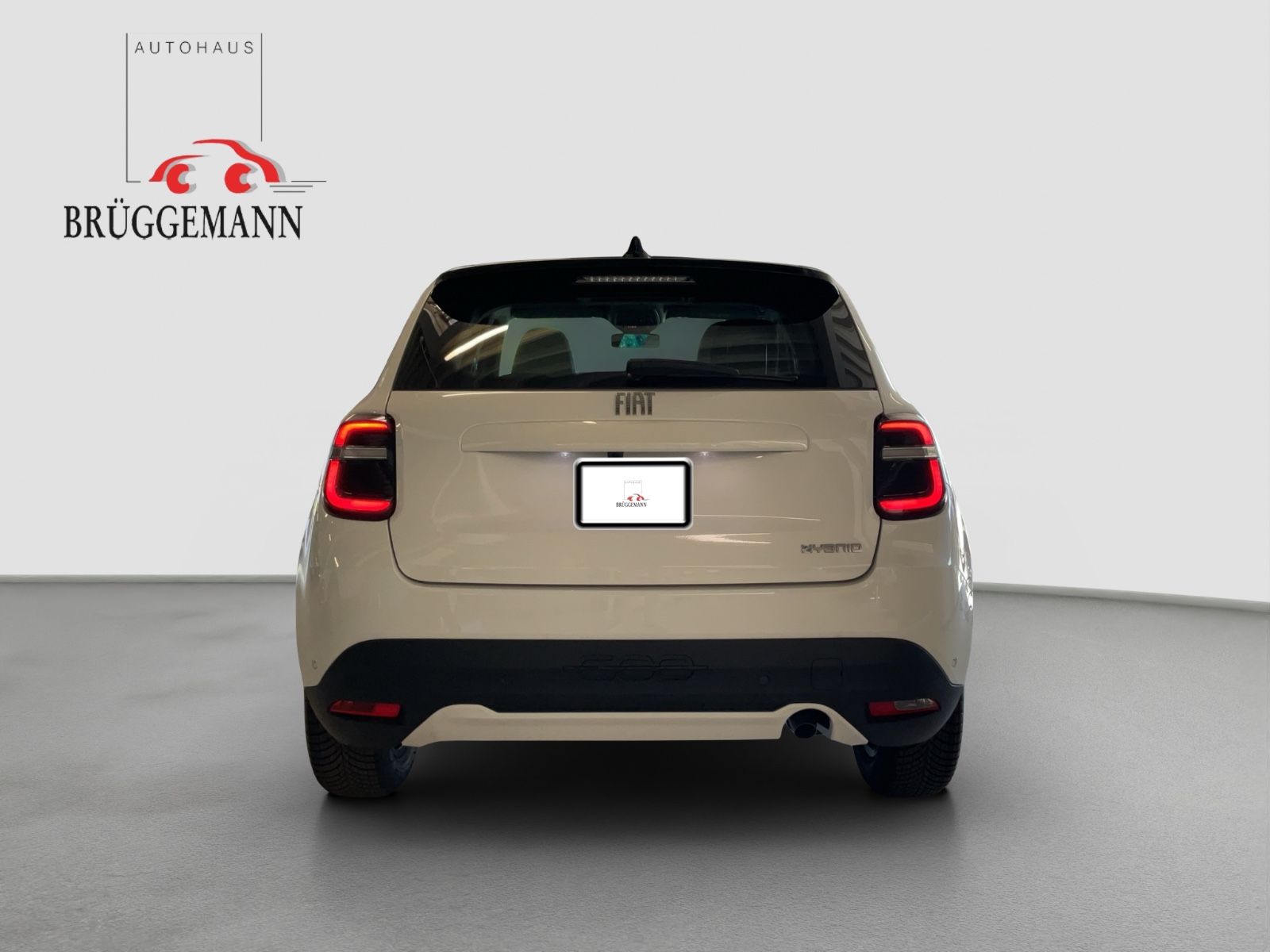Fahrzeugabbildung Fiat 600 Hybrid Business Edition