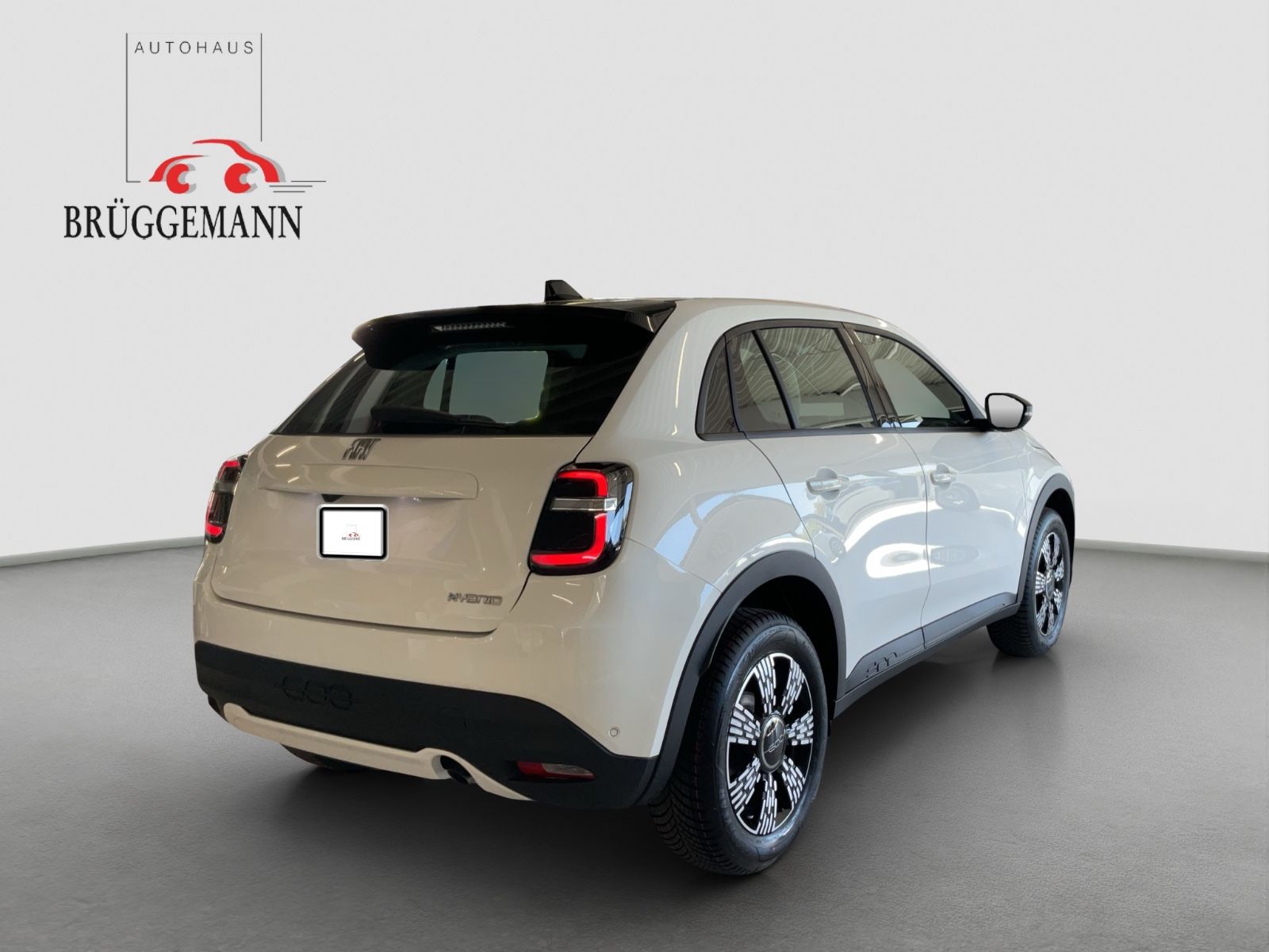 Fahrzeugabbildung Fiat 600 Hybrid Business Edition