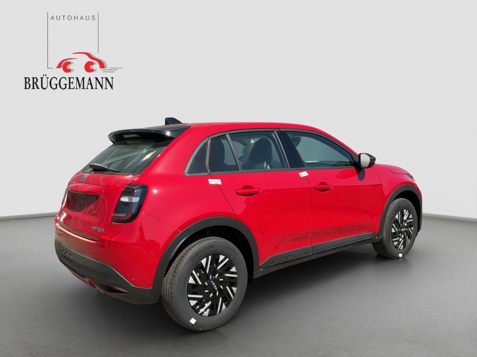 Fahrzeugabbildung Fiat 600 1.2 Hybrid DCT Pop + Winterpaket