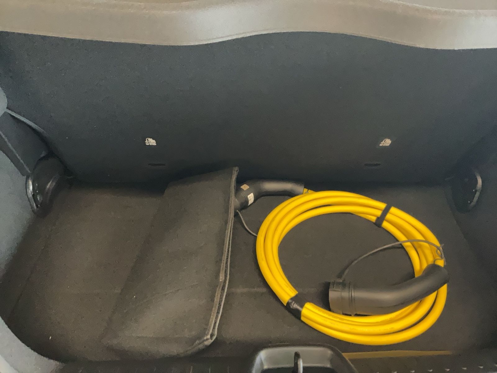 Fahrzeugabbildung Fiat 500e
