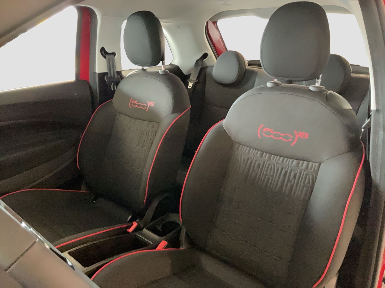 Fahrzeugabbildung Fiat 500e