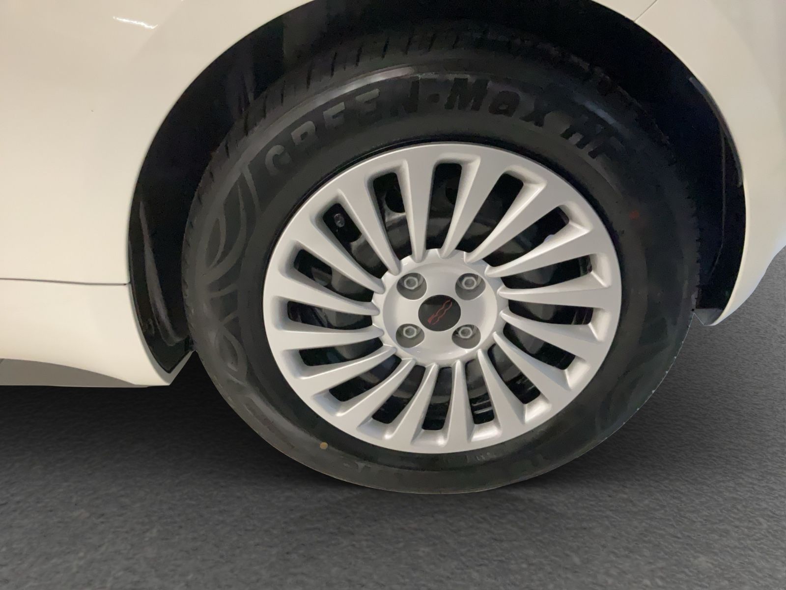 Fahrzeugabbildung Fiat 500e Cabriolet