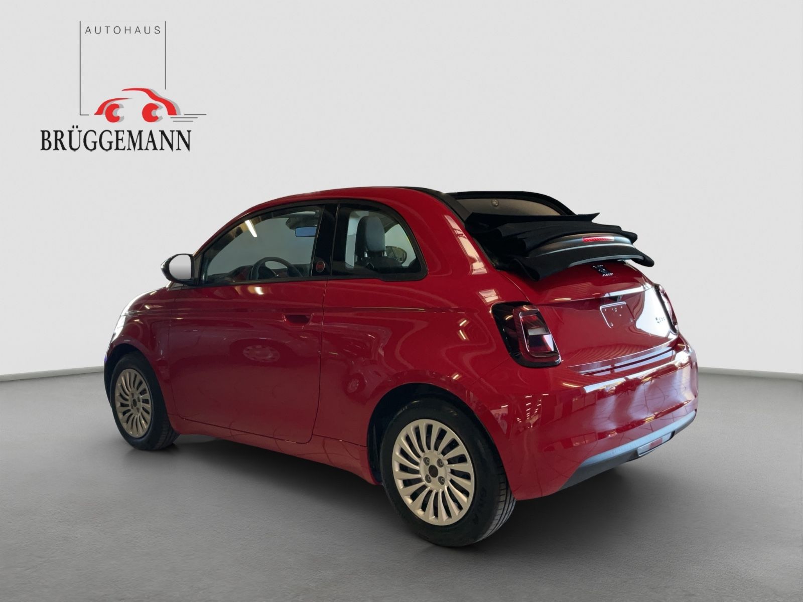 Fahrzeugabbildung Fiat 500e Cabriolet