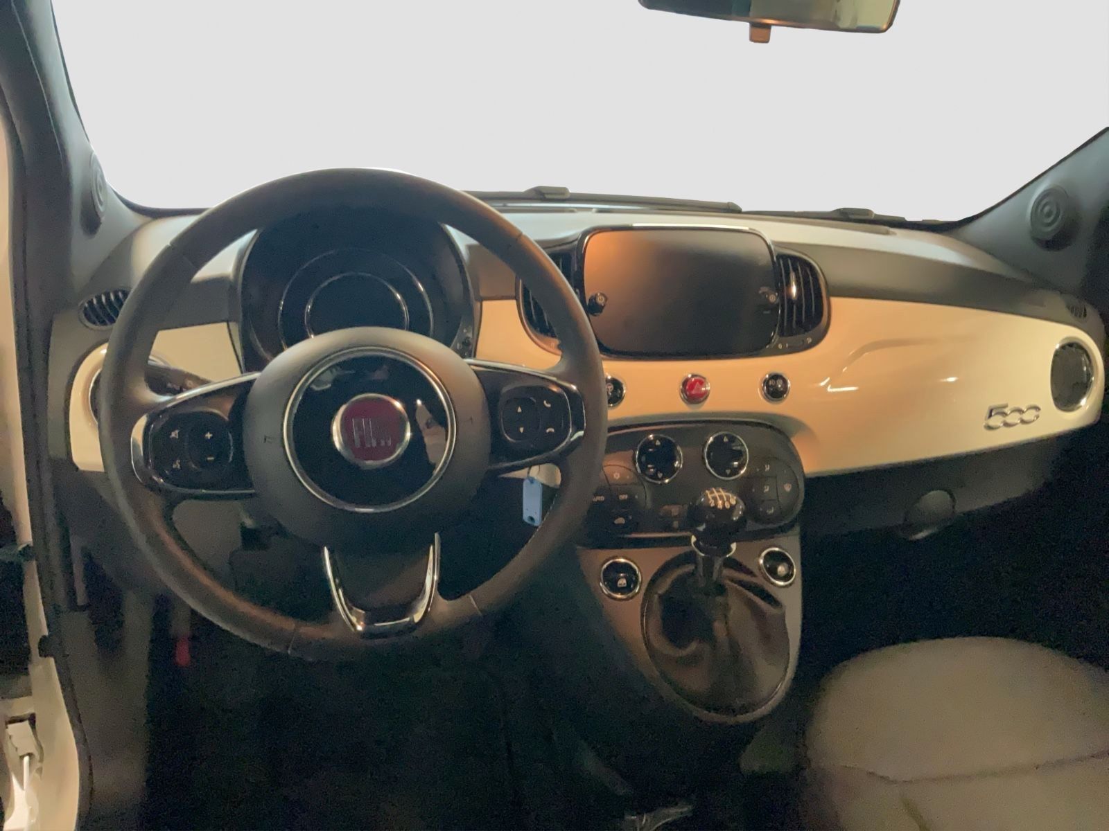 Fahrzeugabbildung Fiat 500 1.0 Hybrid Alufelgen, PDC