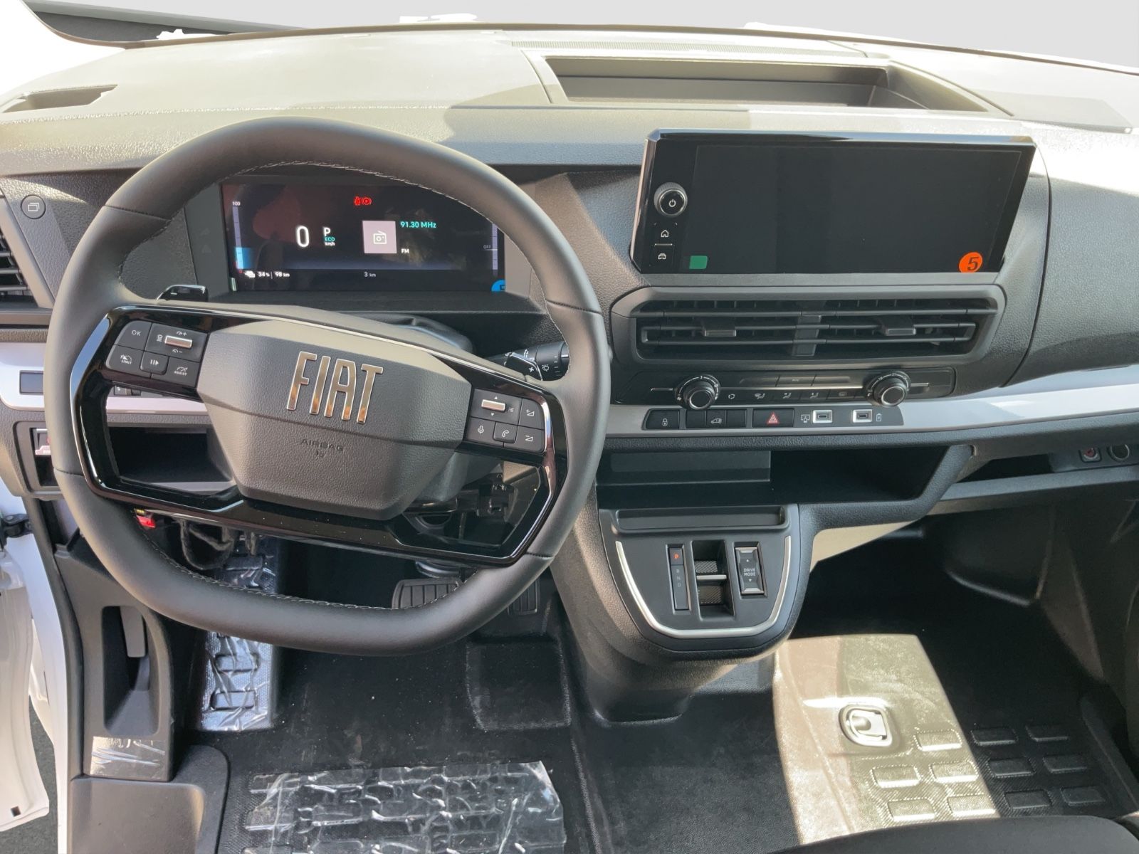 Fahrzeugabbildung Fiat E- Scudo KaWa M 75 KwH