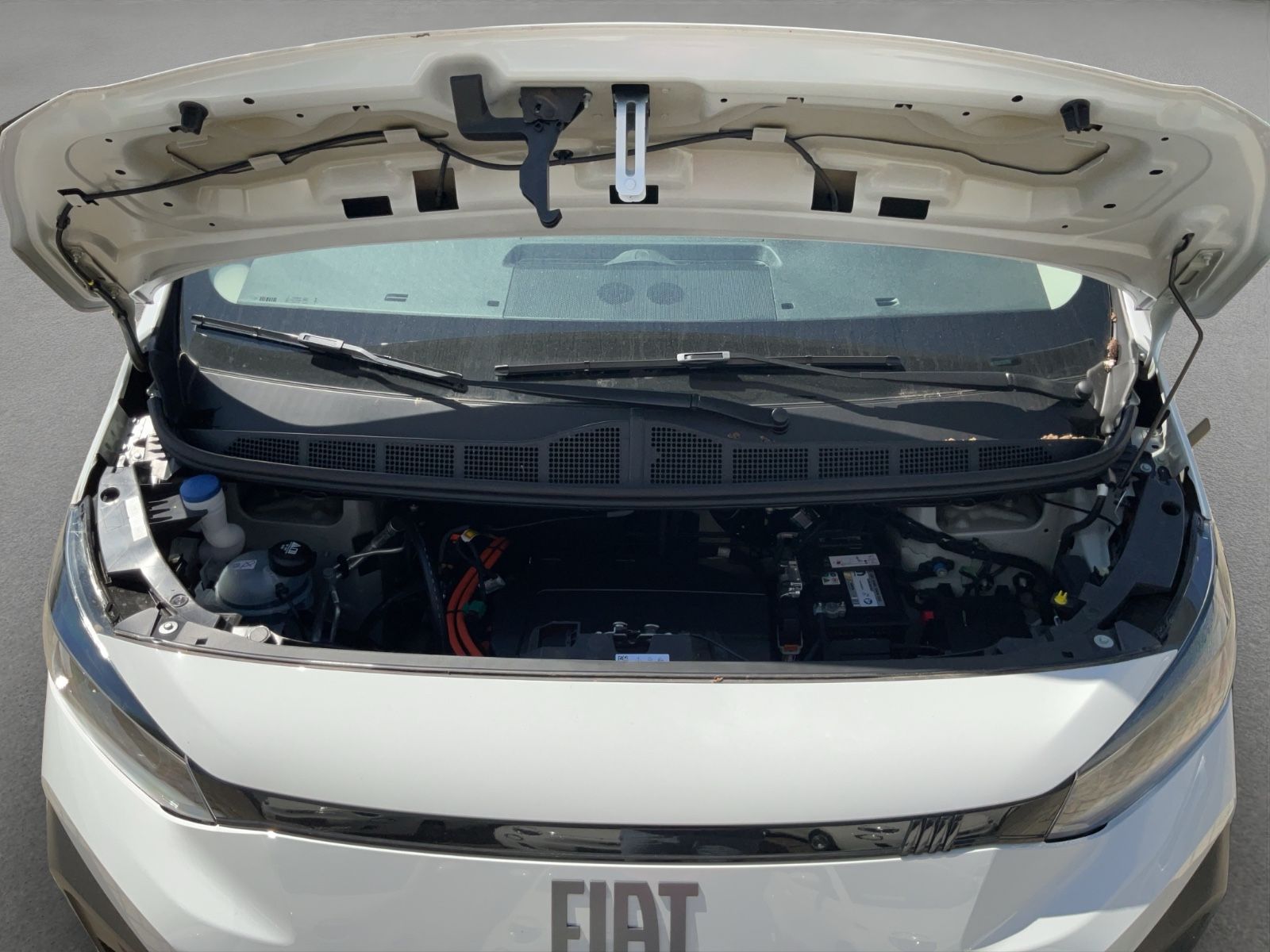Fahrzeugabbildung Fiat E- Scudo KaWa M 75 KwH