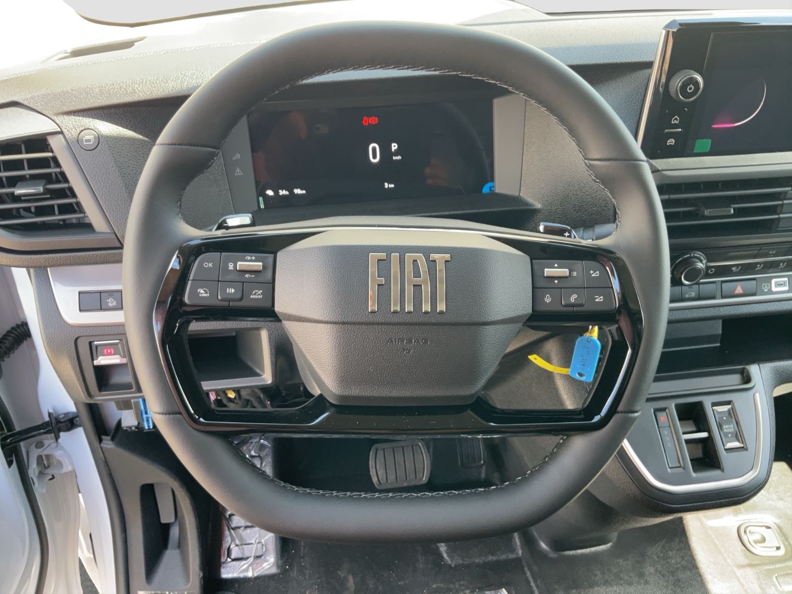 Fahrzeugabbildung Fiat E- Scudo KaWa M 75 KwH