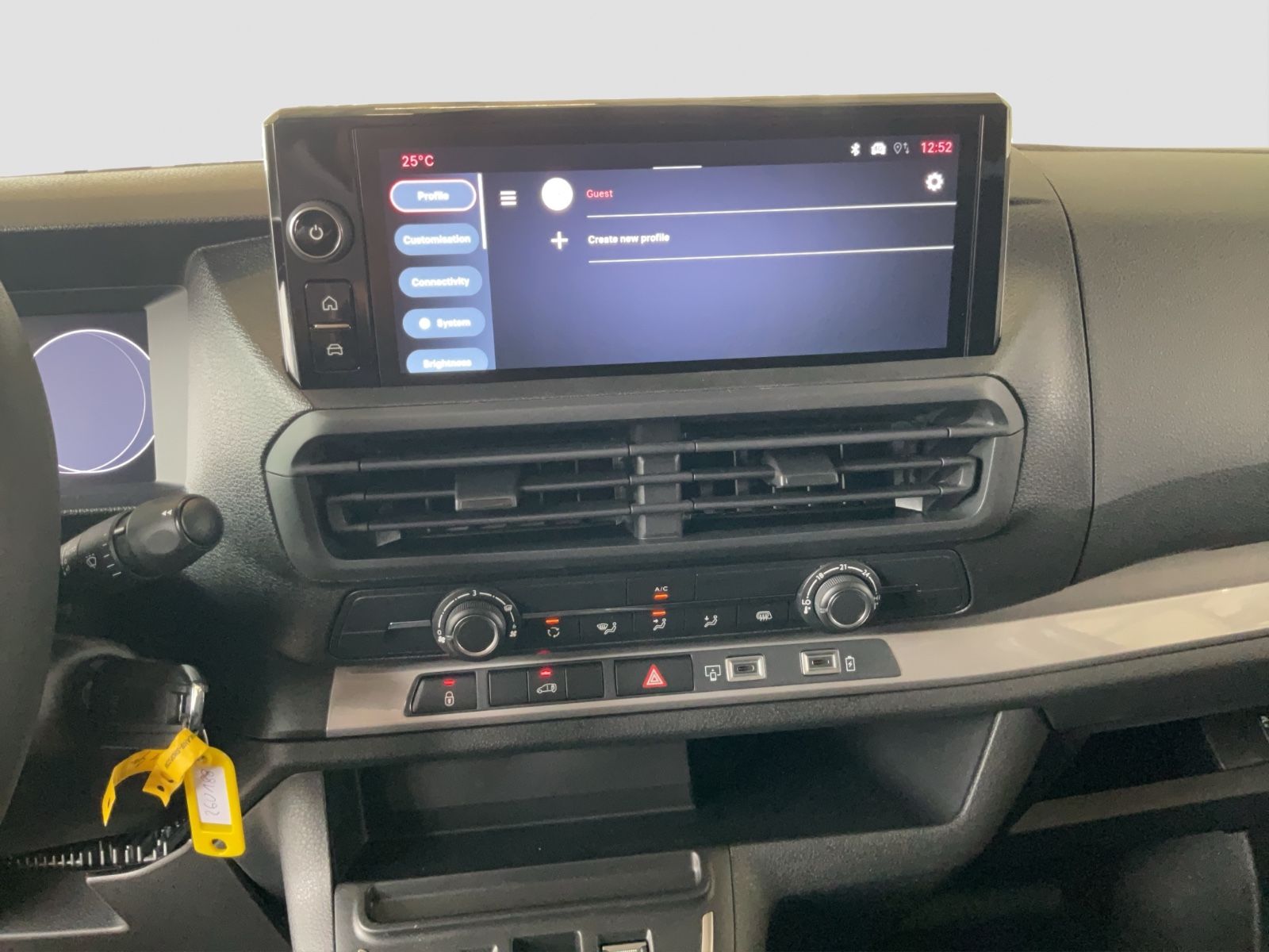 Fahrzeugabbildung Fiat Scudo L2 145 PS Kamera, LED, 10" Display