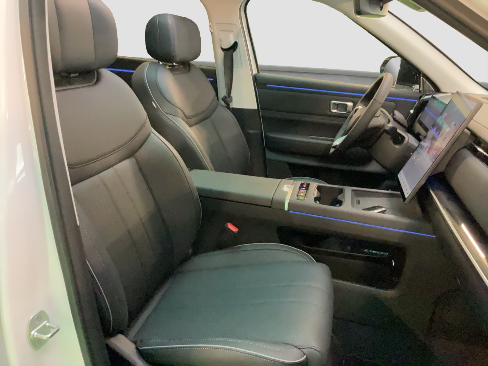Fahrzeugabbildung JAECOO 7 PHEV First Edition
