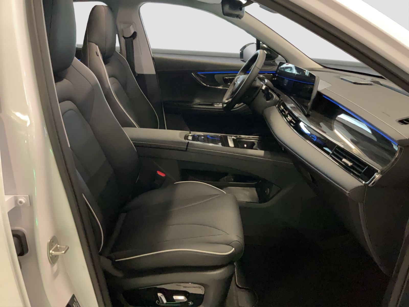 Fahrzeugabbildung OMODA 5 EV Exclusive