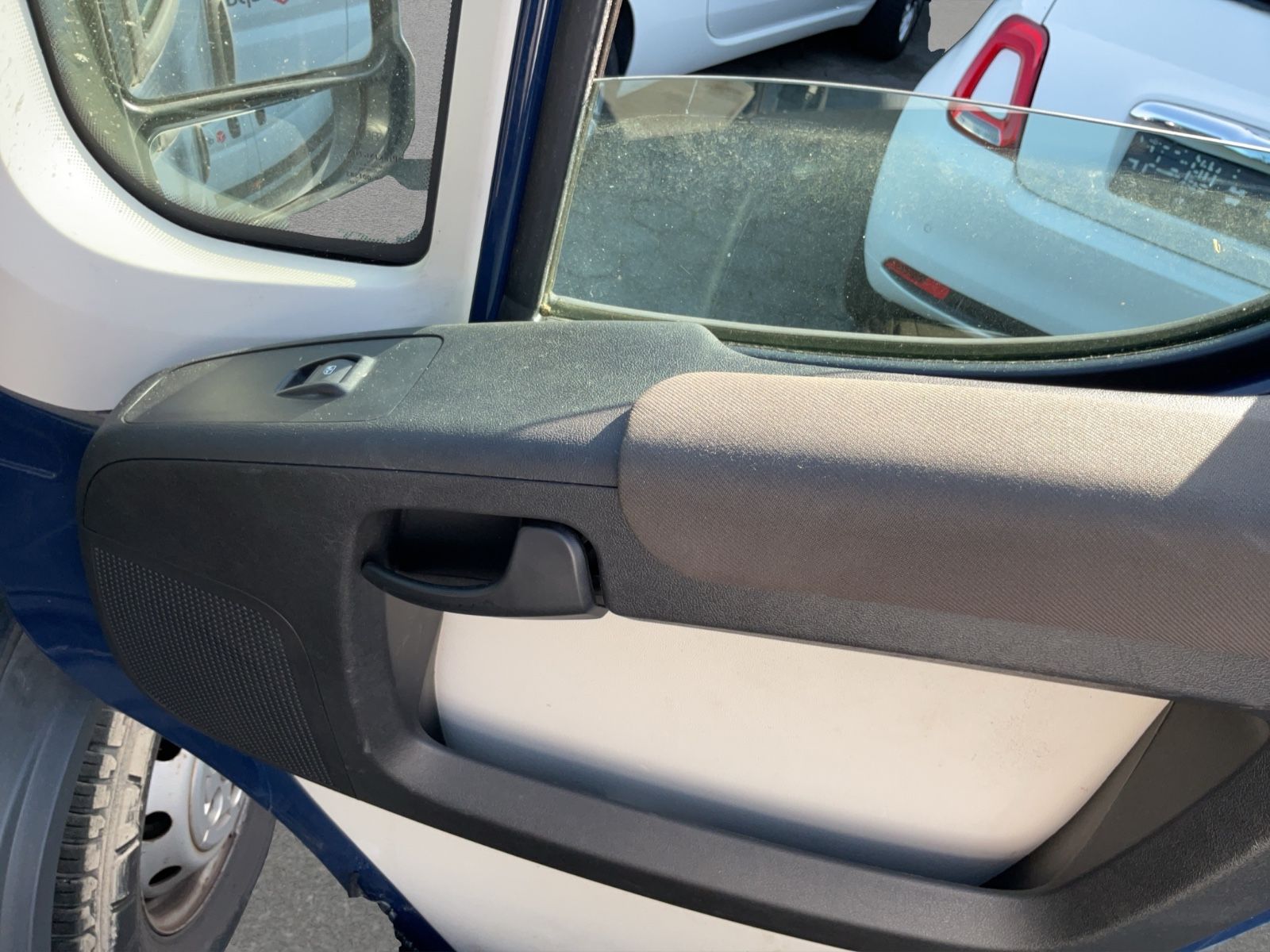Fahrzeugabbildung Fiat Ducato Maxi L4H2 180 MJ 3.0L Luftfederung