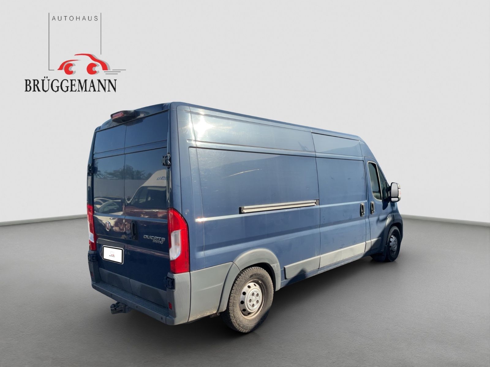 Fahrzeugabbildung Fiat Ducato Maxi L4H2 180 MJ 3.0L Luftfederung