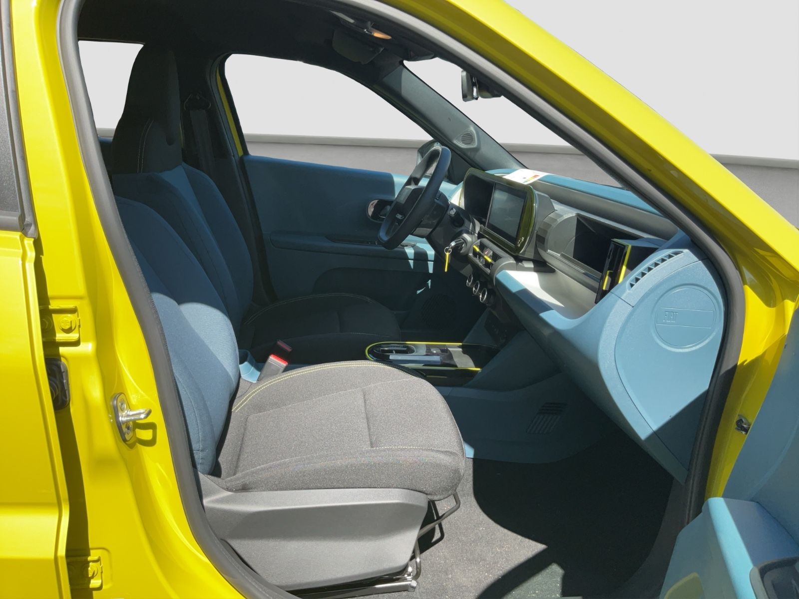 Fahrzeugabbildung Fiat Grande Panda 1.2 Hybrid eDCT Icon