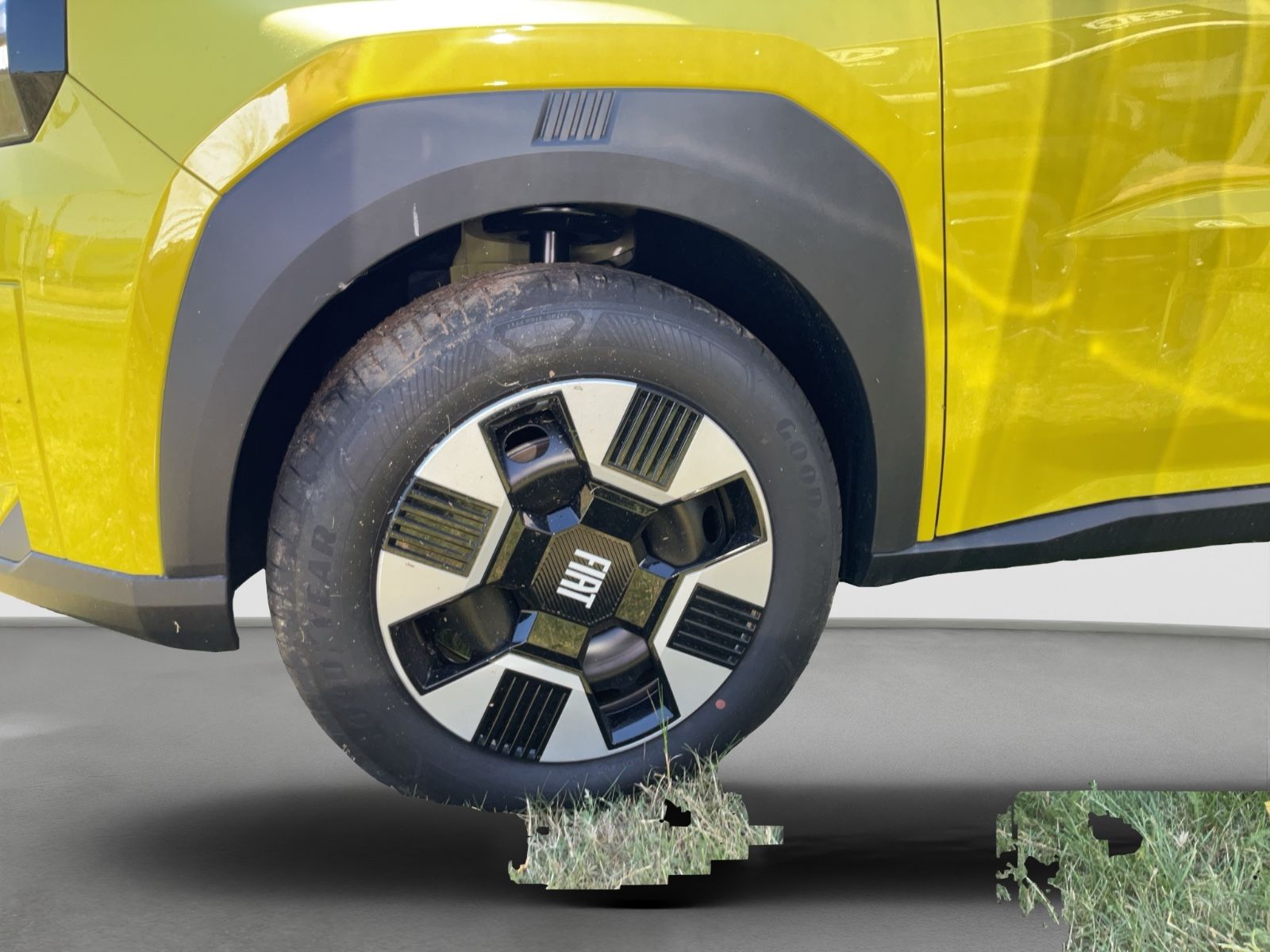 Fahrzeugabbildung Fiat Grande Panda 1.2 Hybrid eDCT Icon