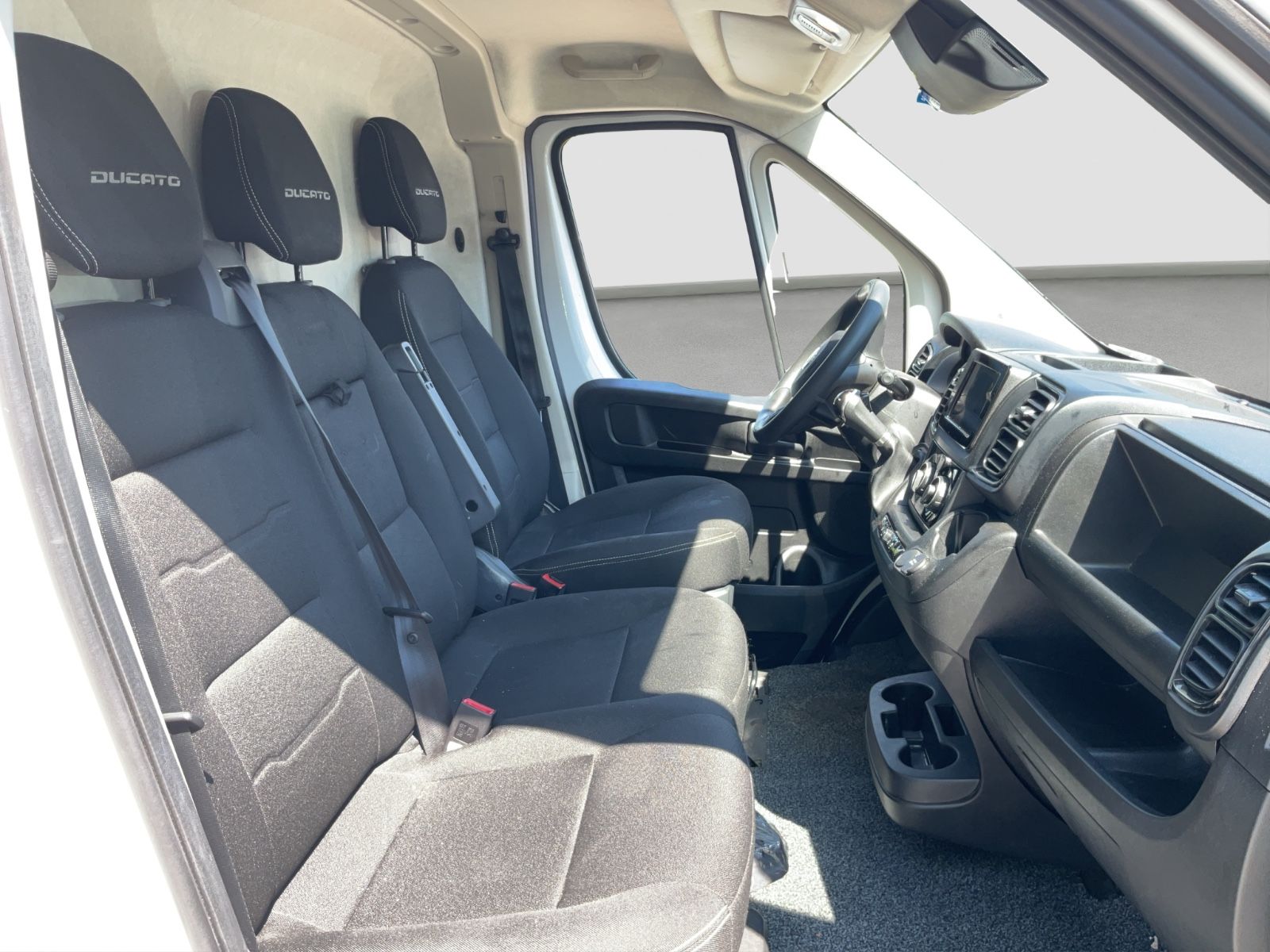 Fahrzeugabbildung Fiat Ducato Maxi L5H2 180 MJ Automatik