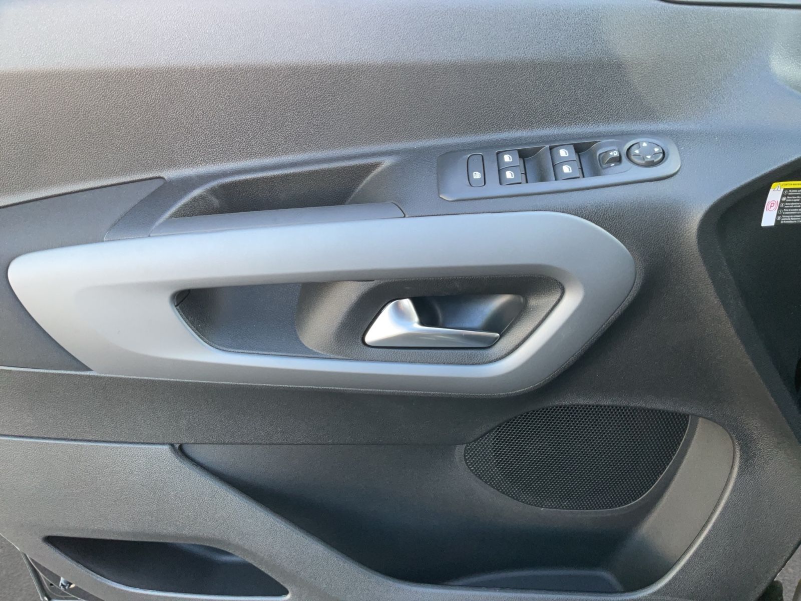 Fahrzeugabbildung Fiat Qubo L Icon L1 130PS Automatik Kamera