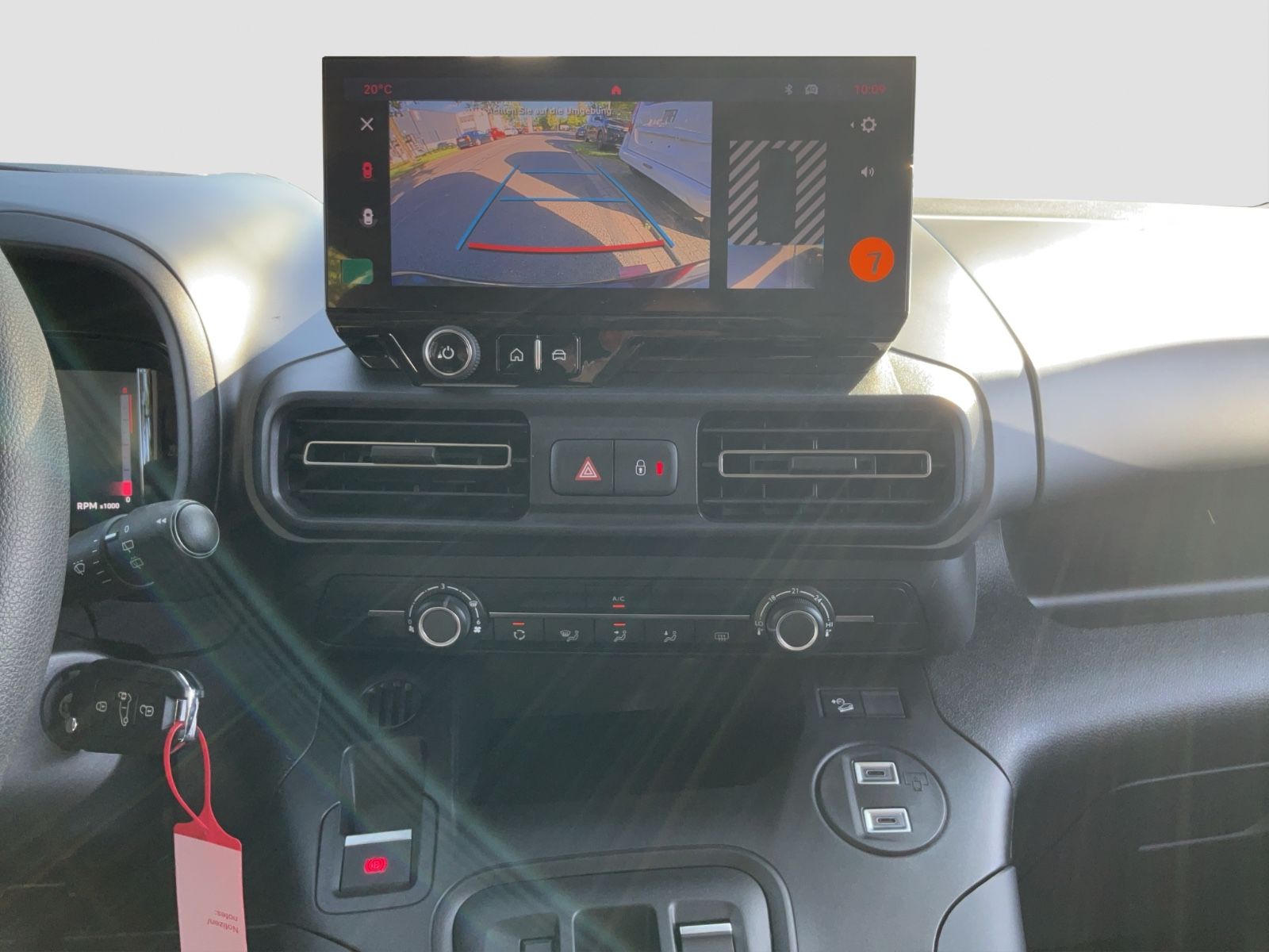 Fahrzeugabbildung Fiat Qubo L Icon L1 130PS Automatik Kamera