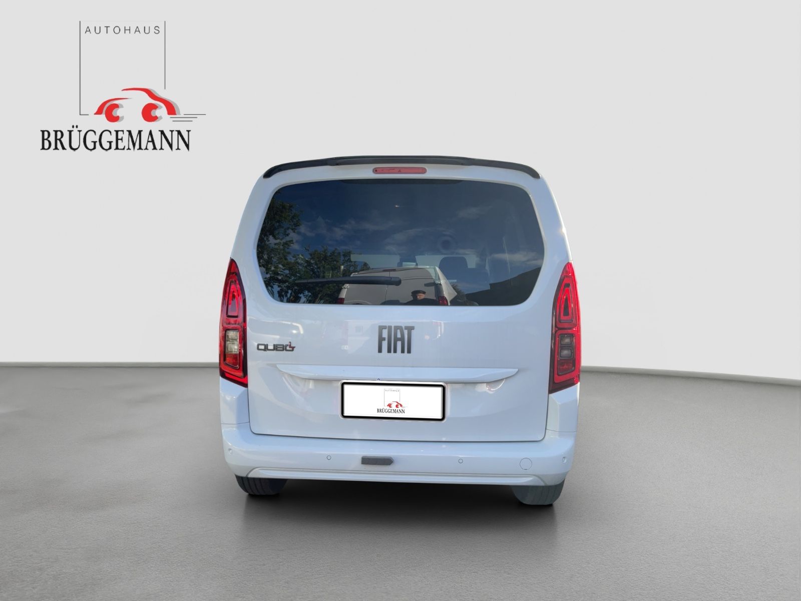 Fahrzeugabbildung Fiat Qubo L Icon L1 130PS Automatik Kamera