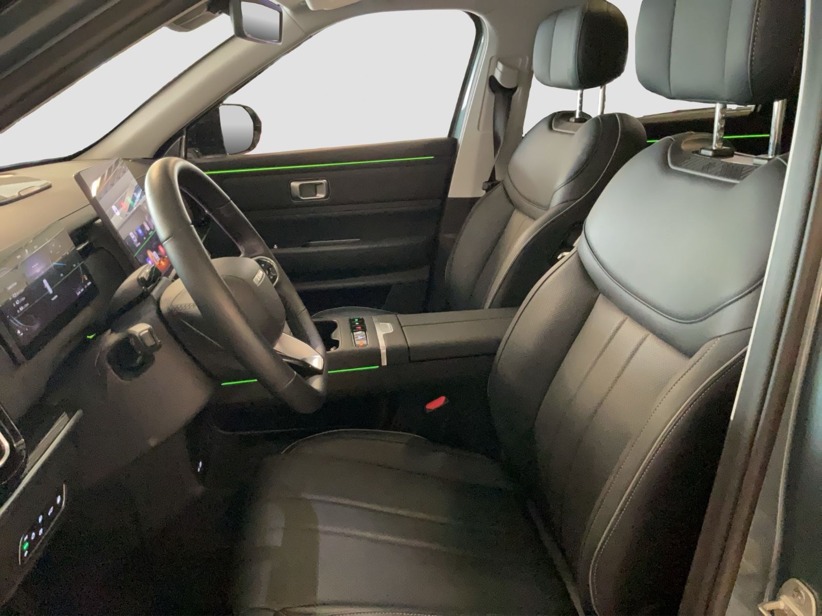 Fahrzeugabbildung JAECOO 7 PHEV Exclusive