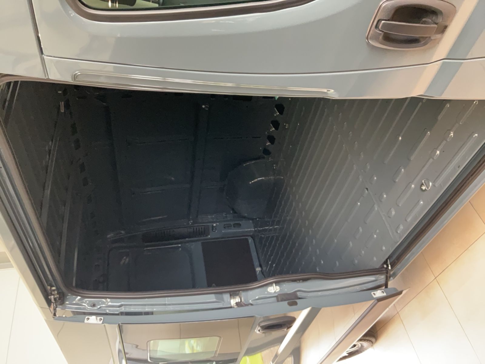 Fahrzeugabbildung Fiat Ducato L3H2 180MJ Automatik ACC NAVI