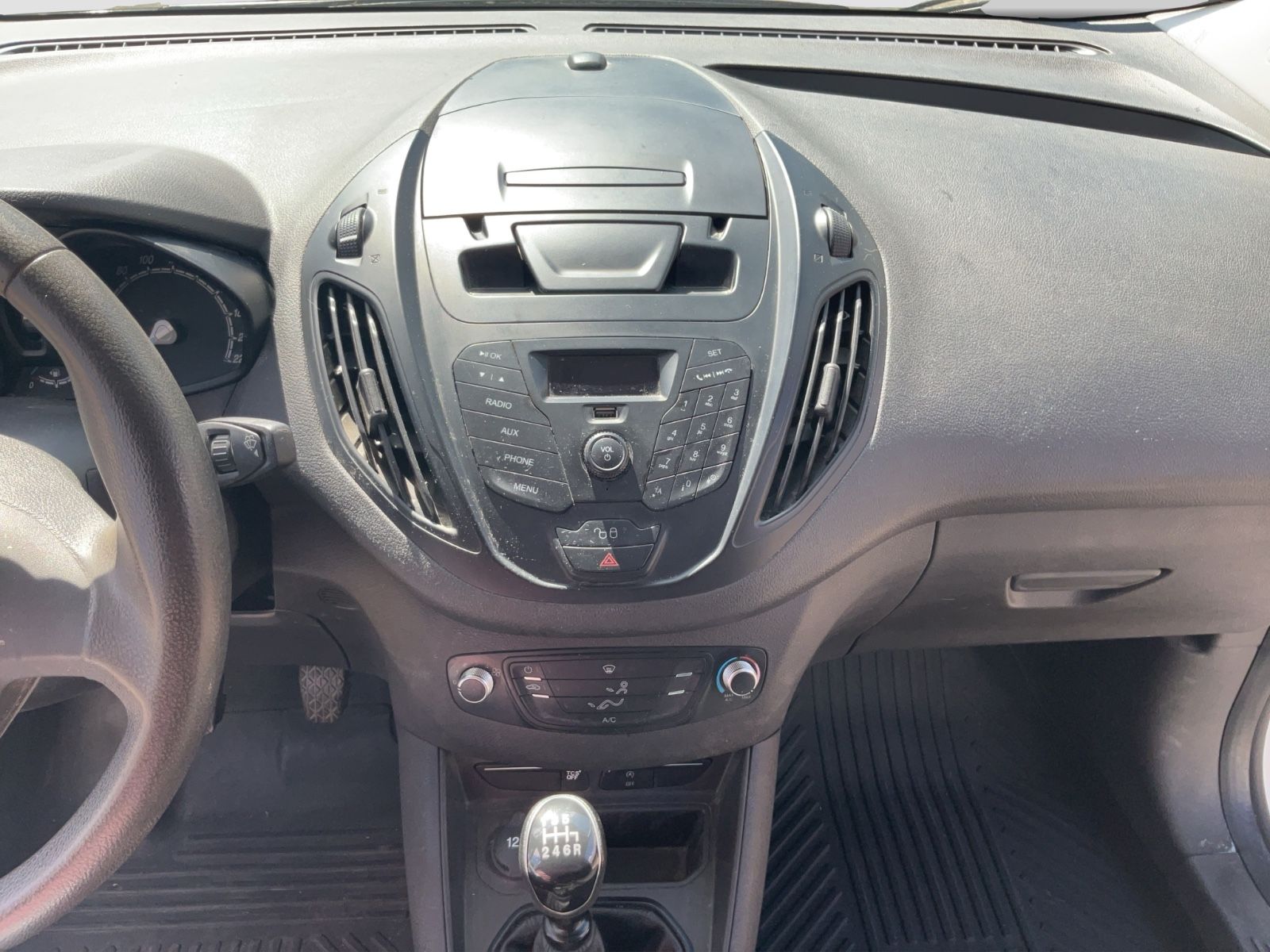 Fahrzeugabbildung Ford Transit Courier